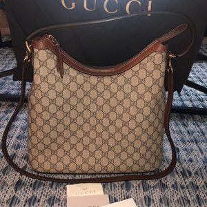 Gucci Supreme Linea A Hobo Bag Crossbody EUC